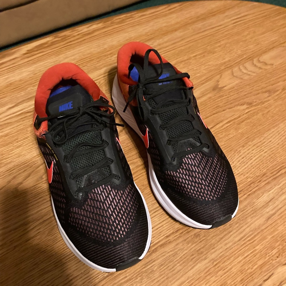 Nike air zoom structure 24 men’s running shoes